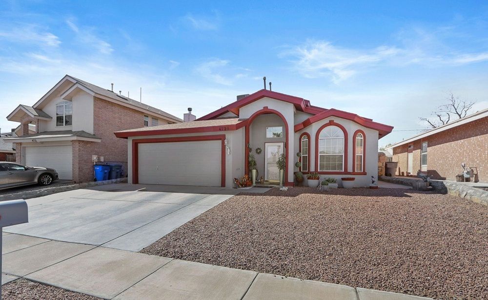 4728 Joel Dr