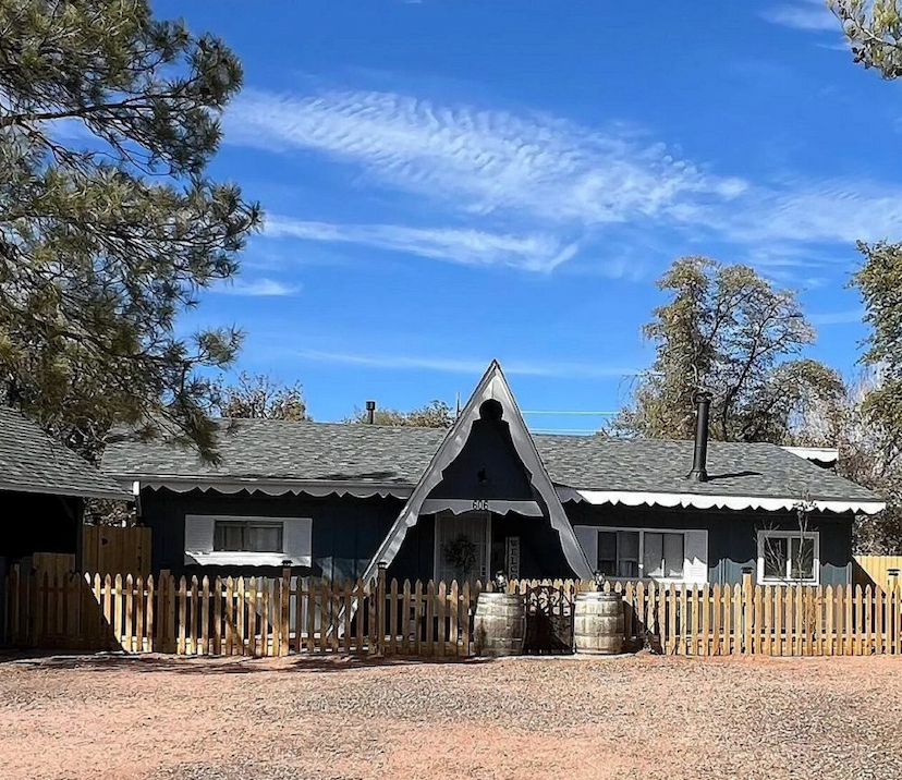 606 E Bonita Street