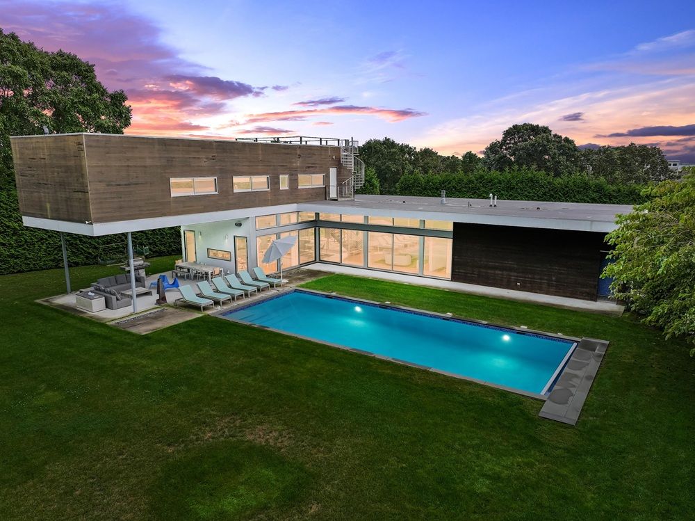 Relaxed Luxury | Private Bay Beach Access | Heated Gunite Pool