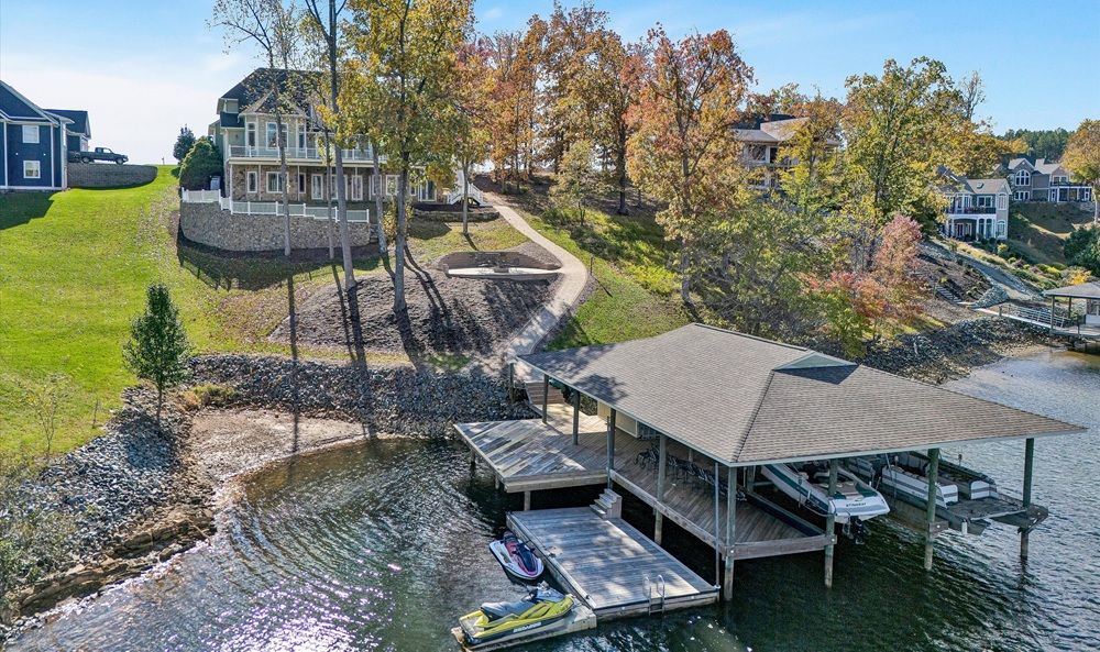 803 Compass Cove Circle