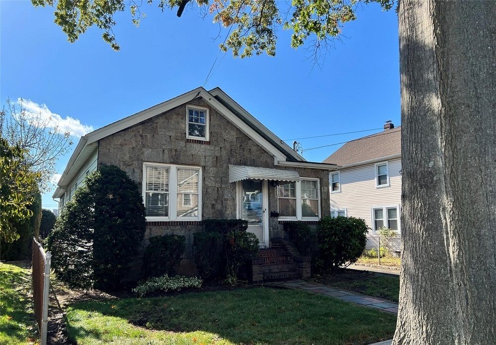 40 Lafayette Avenue