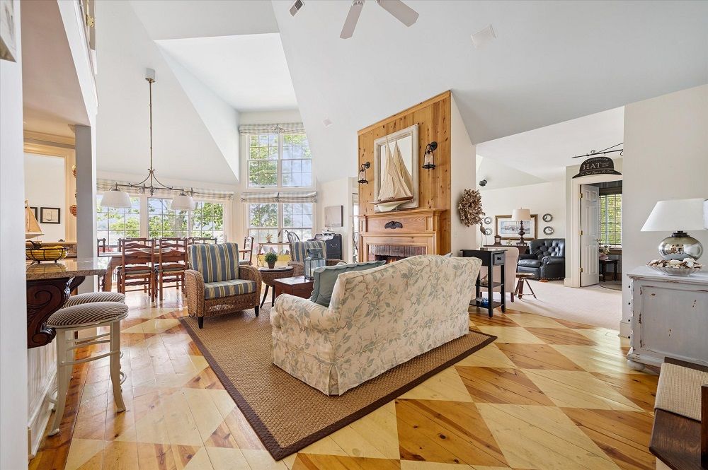 4333 Marin Woods #E