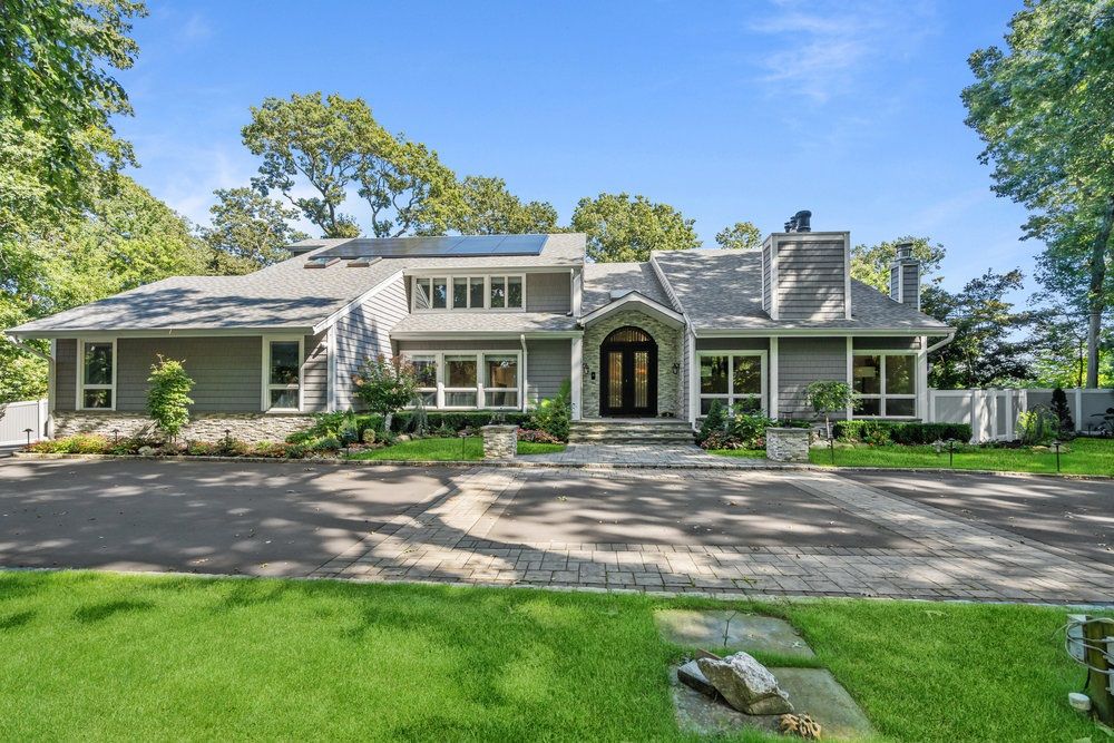 Luxury Water View Retreat
