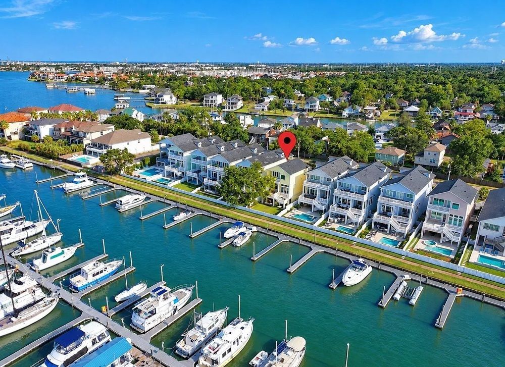 The Most Charming Coastal Waterfront Home On Clear Lake