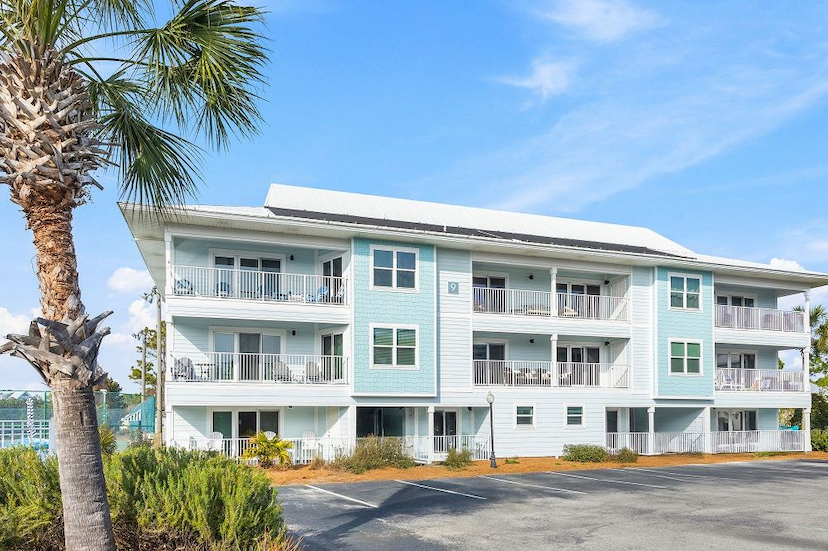 11 Beachside Drive #922