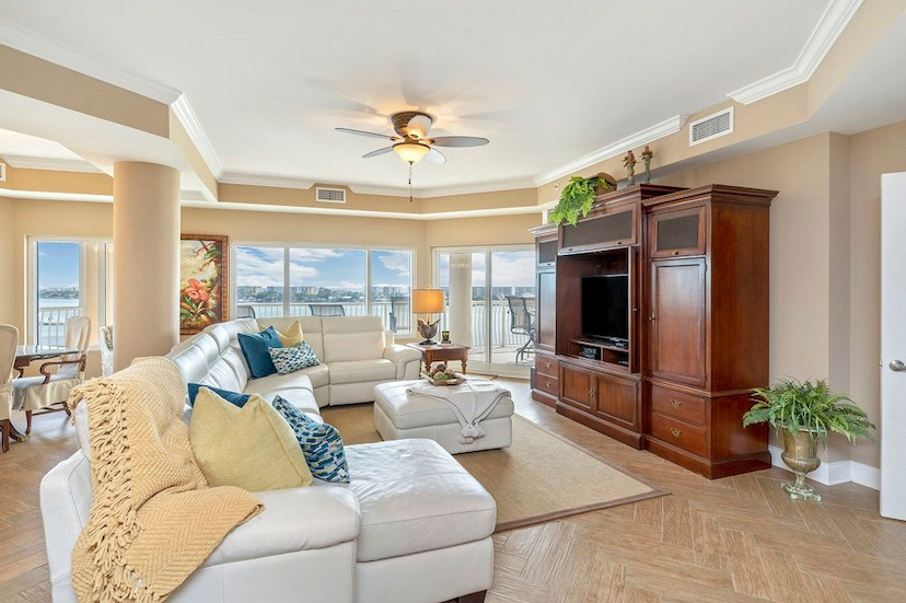 Luxury Living In Waterfront Condo