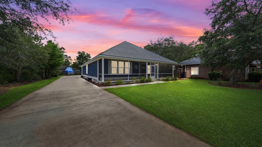 521 Shelter Cove Drive