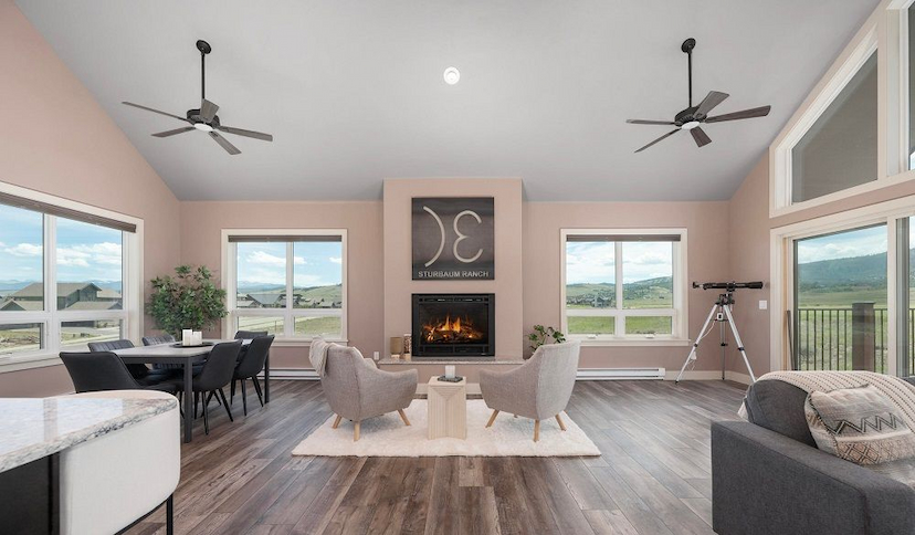 Mountain Majesty: Luxe Golf Course Retreat With Panoramic Views