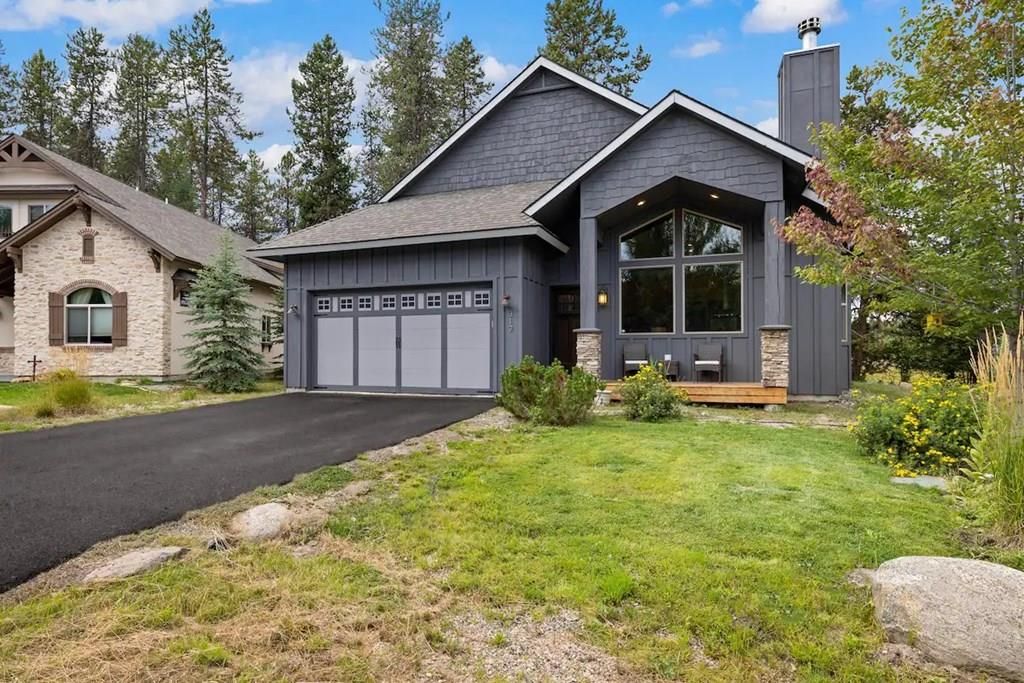 317 Mountain Cove Ct