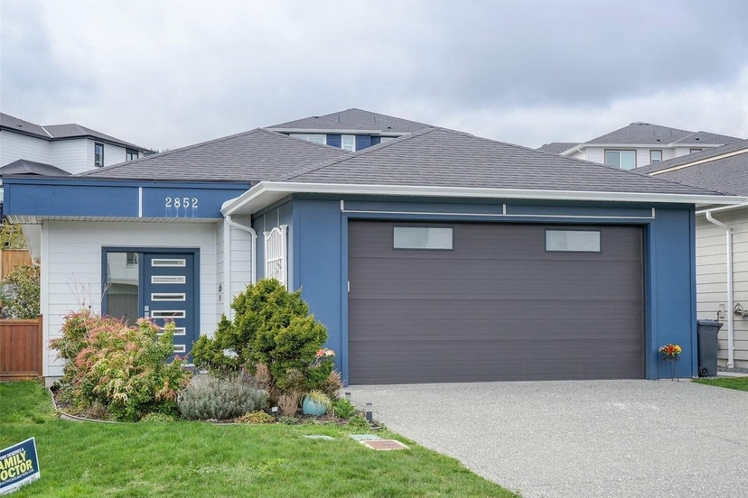 One Level Living Fabulous Westhills Rancher