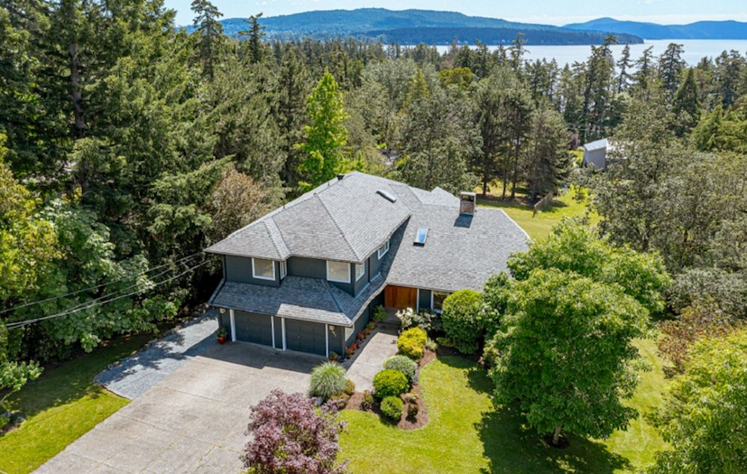 585 Norris Rd