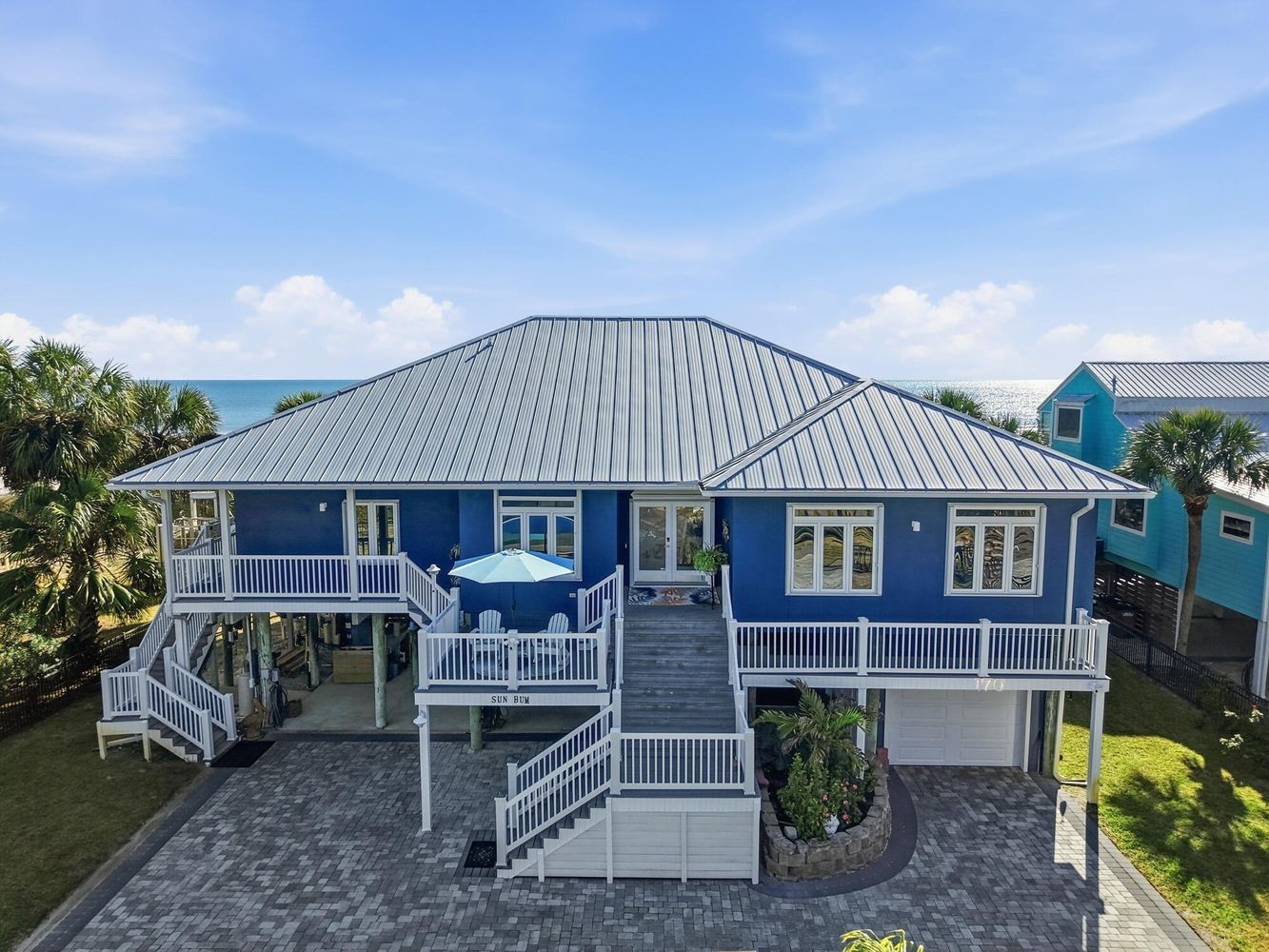 Rare Gulf Front Home-Old Florida Privacy