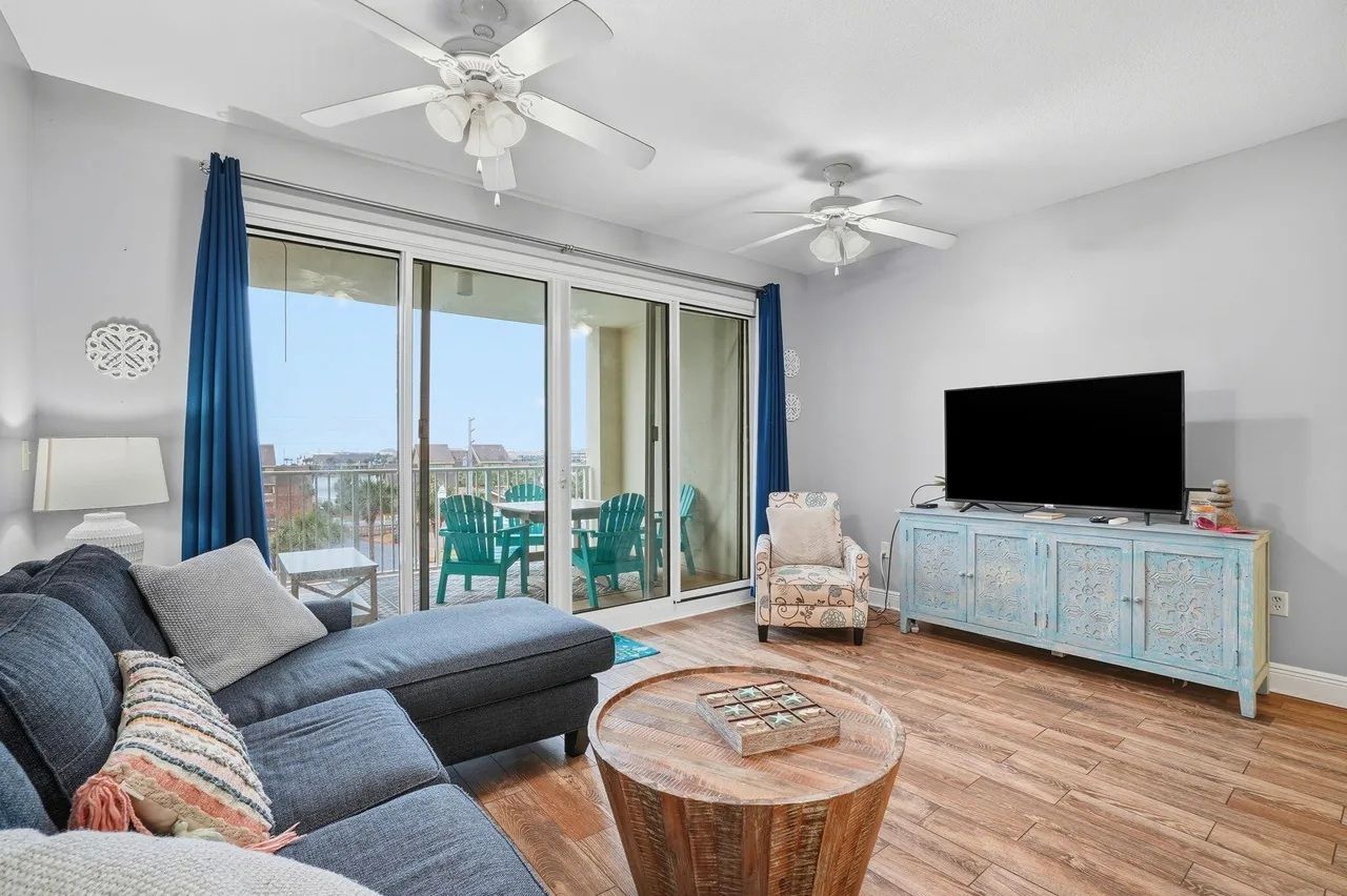 122 Seascape Drive #305