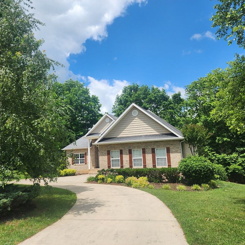 Sunset Ridge Stunner Luxury. Lifestyle. Location.