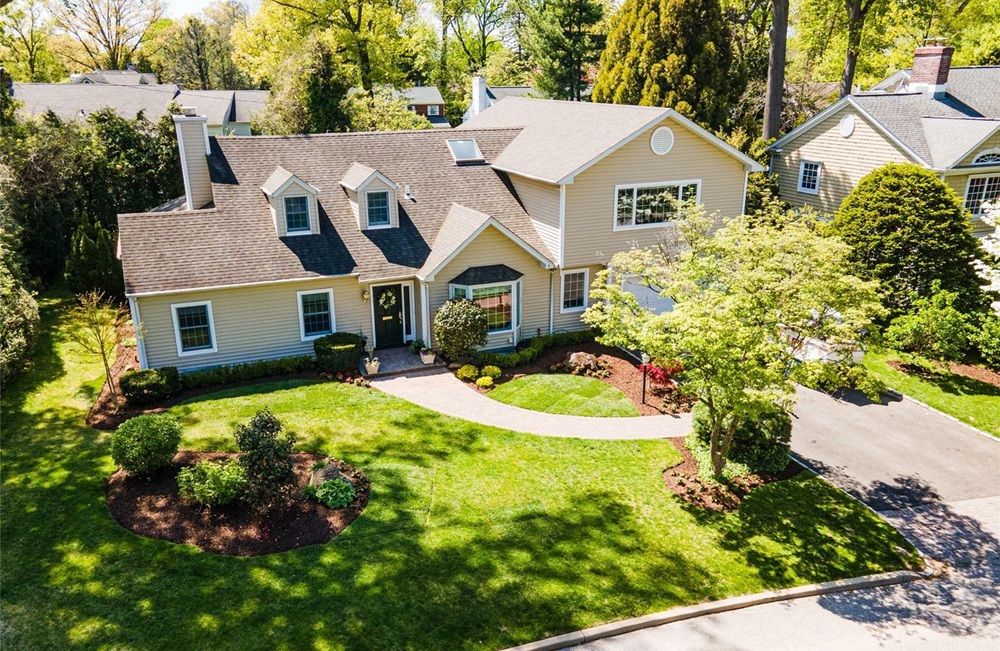 Gorgeous Colonial Residence