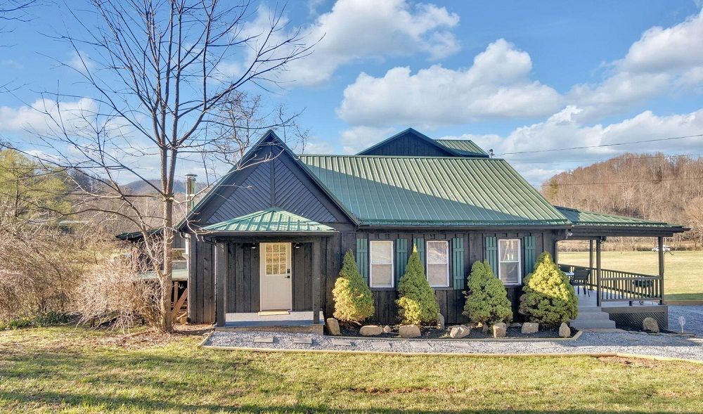 Mountain River Retreat