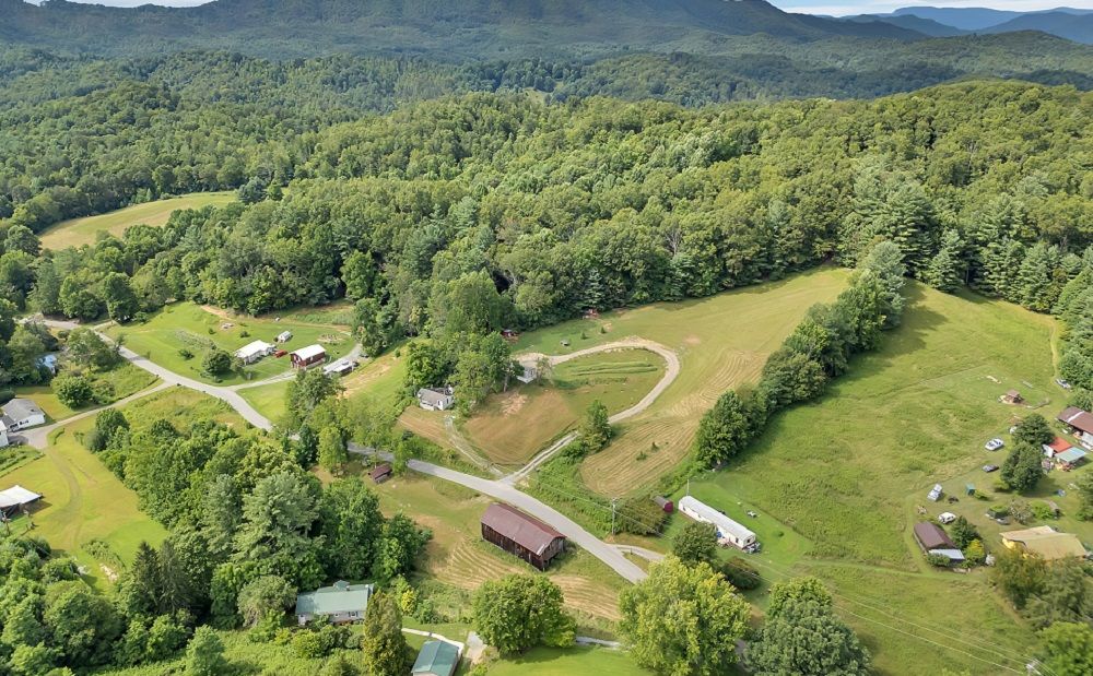 874 Fairview Road