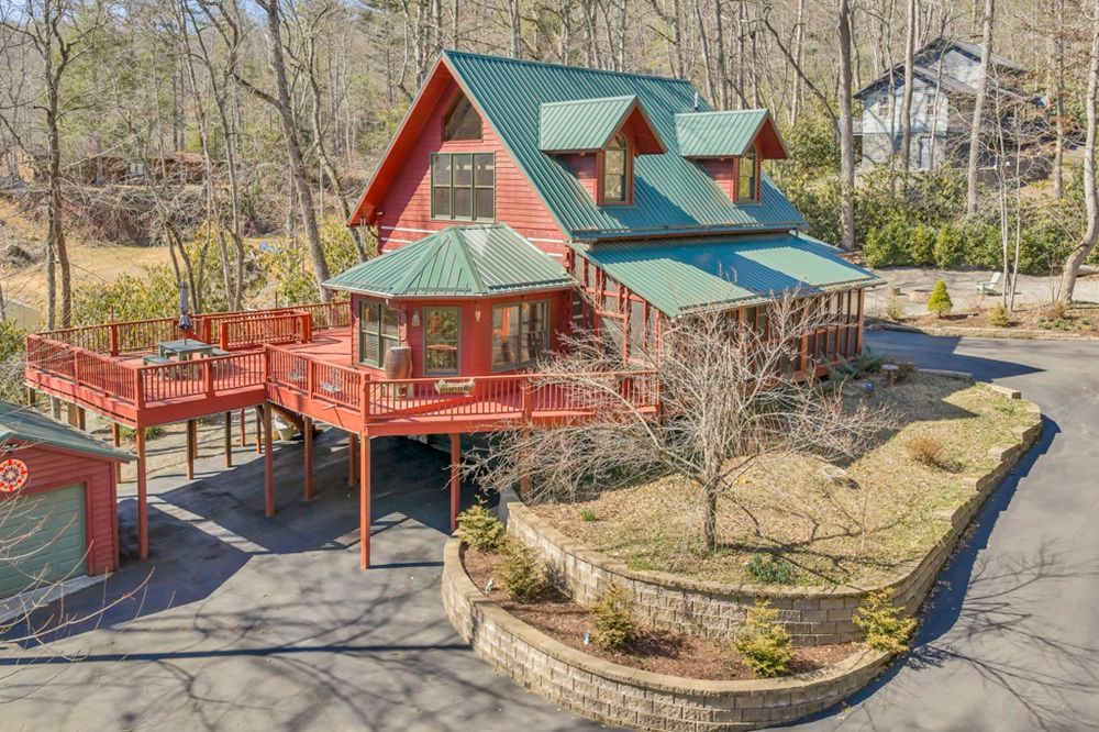 319 Ivy Wood Lane