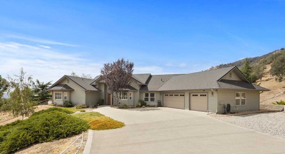 24281 Rowel Court