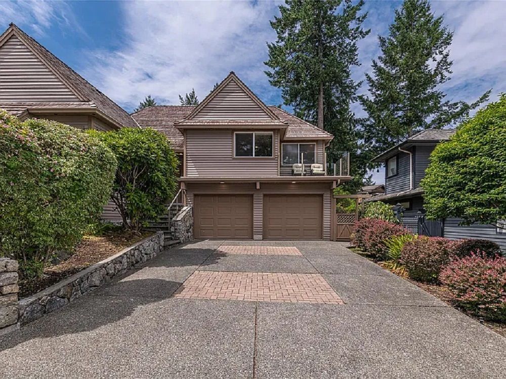 5300 Mynabird Lane