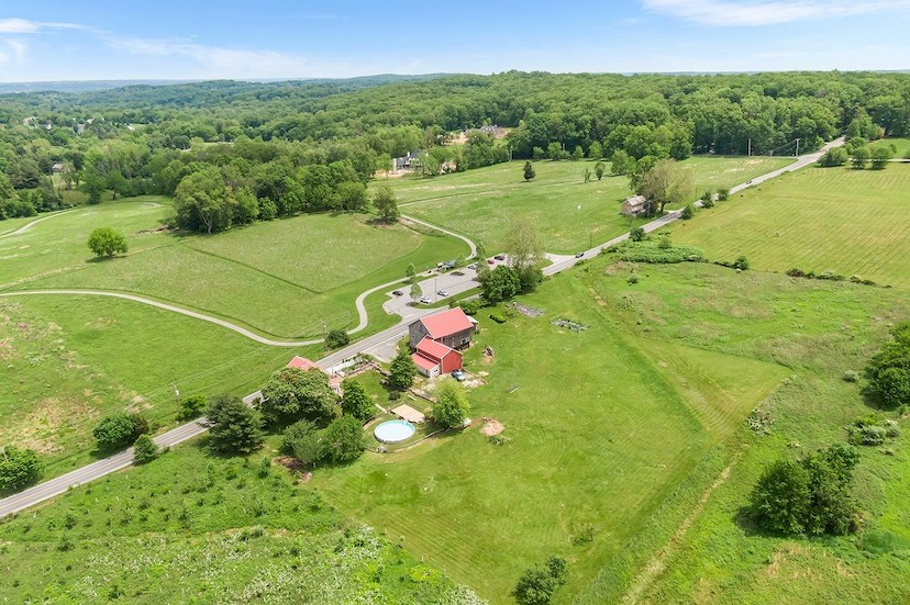 3047 Yellow Springs Rd