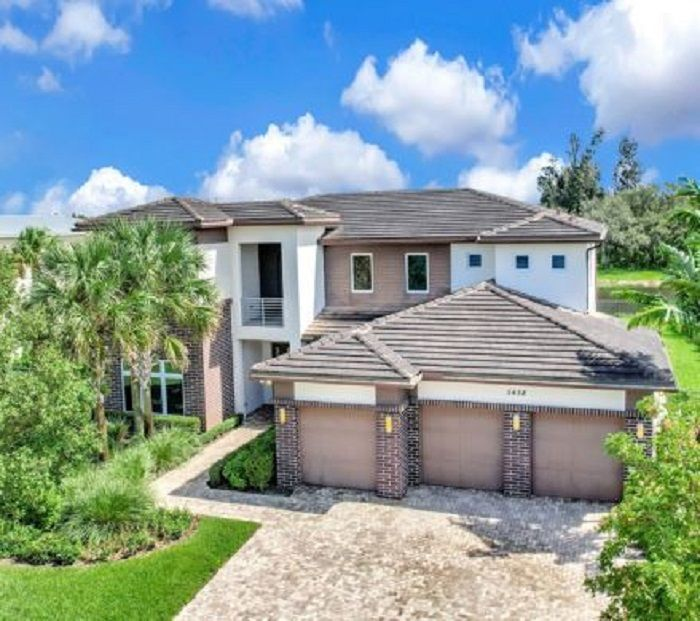 5458 E Stillwater Shores Dr