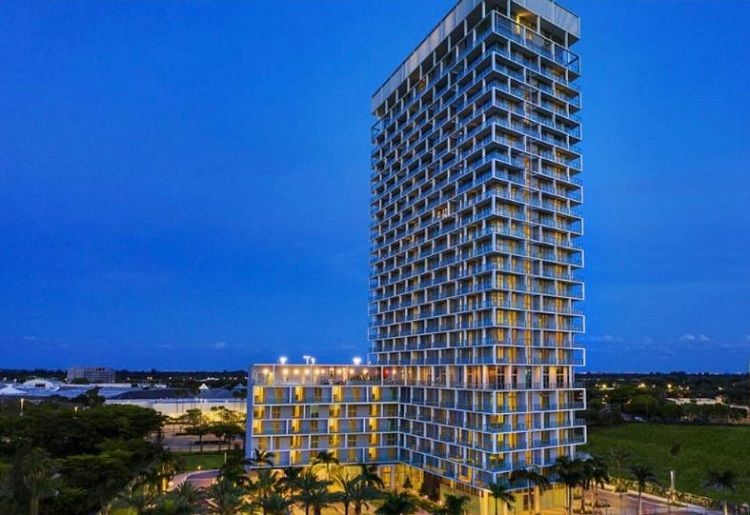 2000 Metropica Way Unit#416
