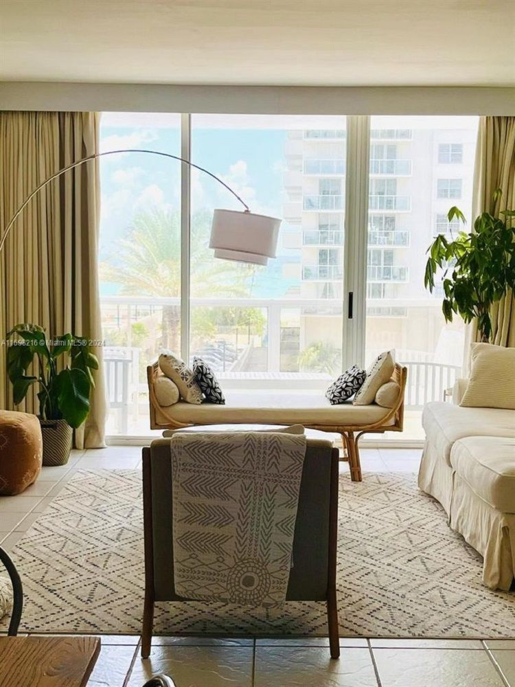 5700 Collins Ave APT 5B