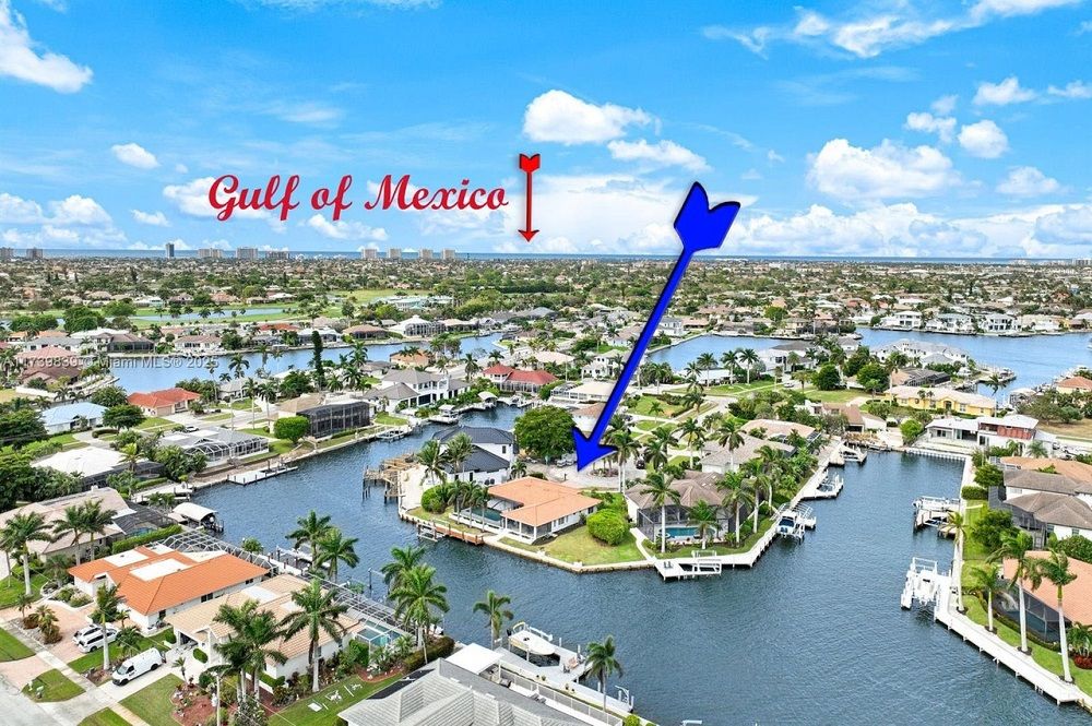 418 Tarpon Ct