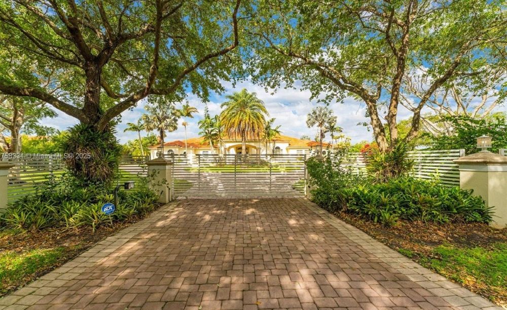 property-image-3