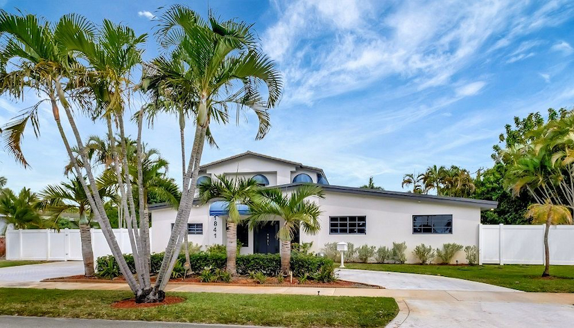 Spacious Sky Lake Home