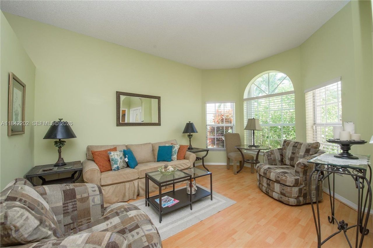property-image-3