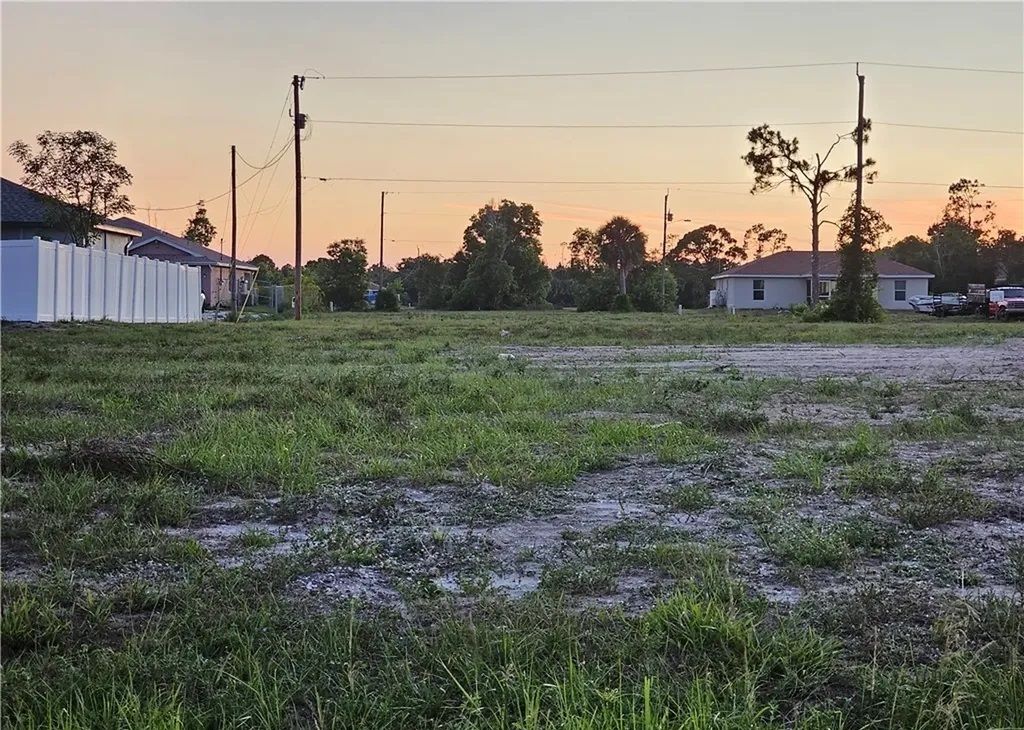 4138 Nw 38th Place