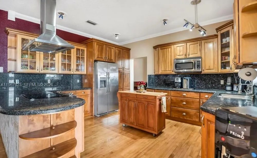 property-image-3