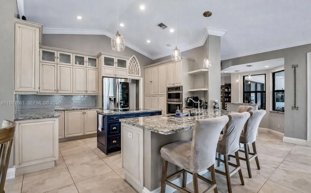 property-image-3