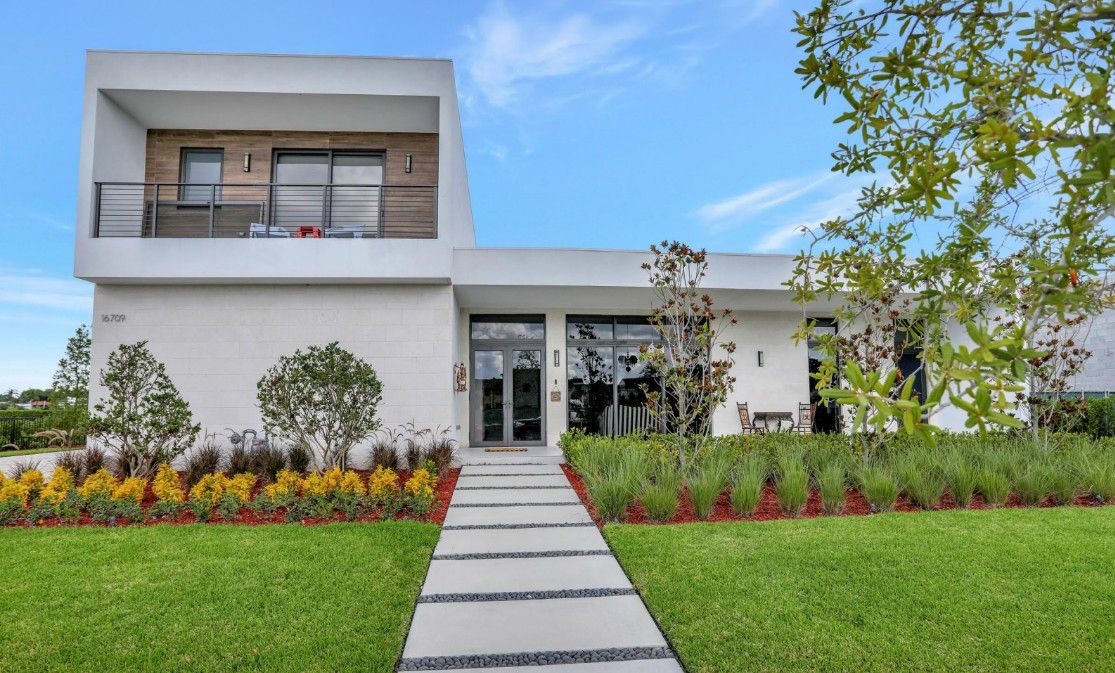 Modern Elegance & Resort-Style Living In Botaniki, Weston