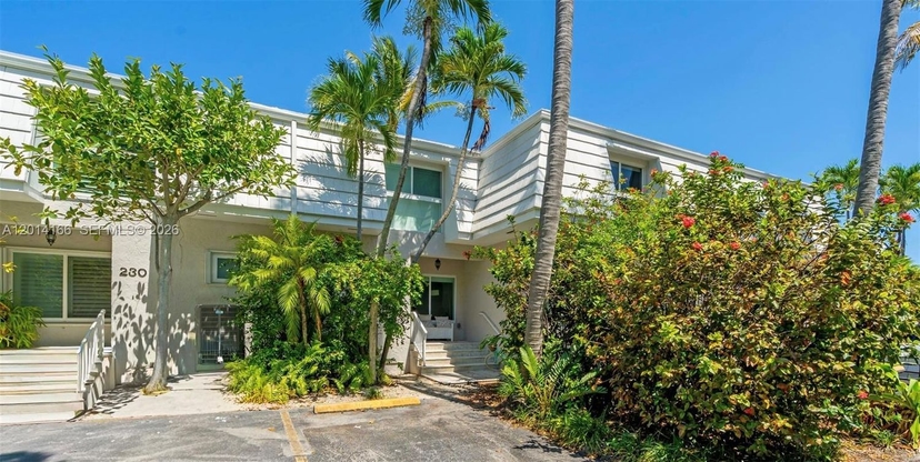 232 Sea View Drive