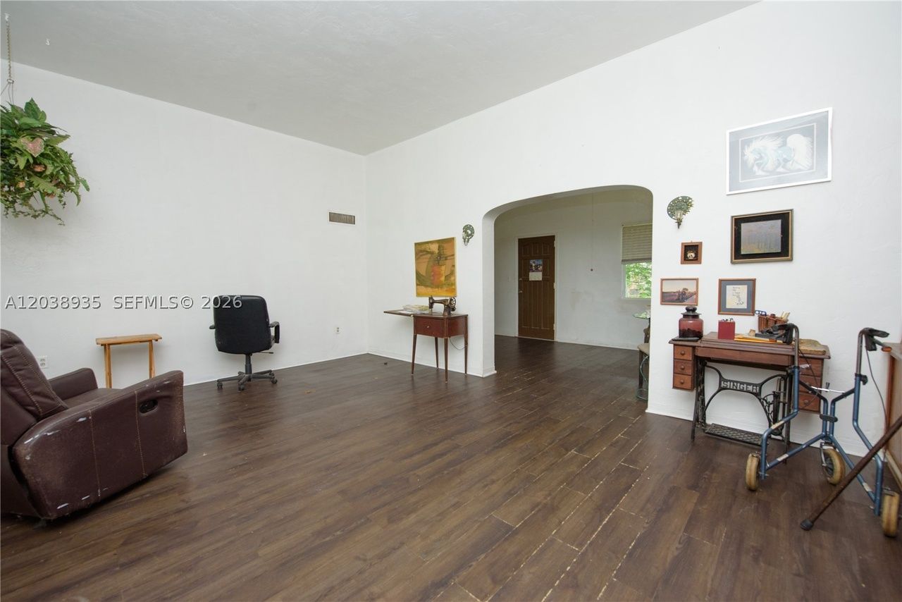 property-image-3