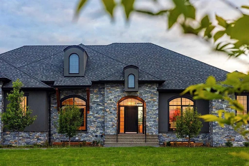 Stunning Bungalow In Silverhorn