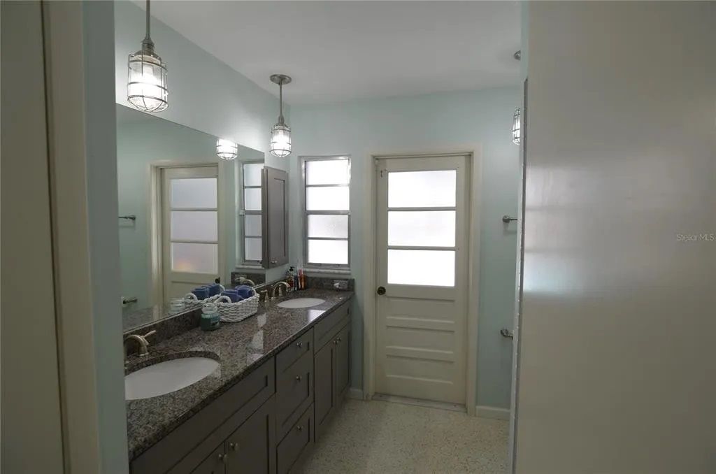 property-image-4