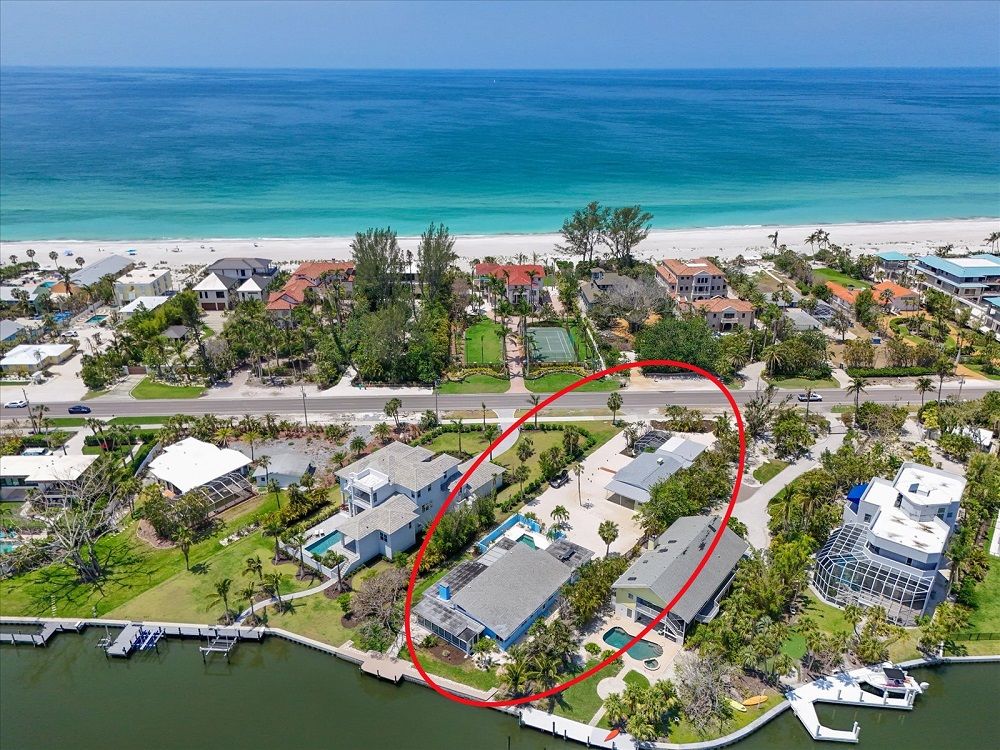 Renovated Longboat Key Retreat