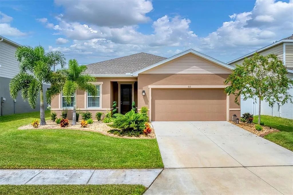 Baymont Model In Willow Bend