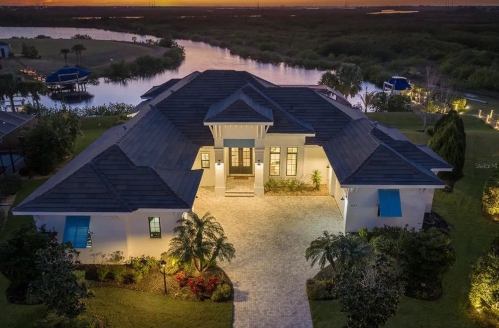 Stunning Boating Home