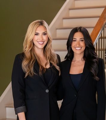 Ali Vollmer & Melissa Platt