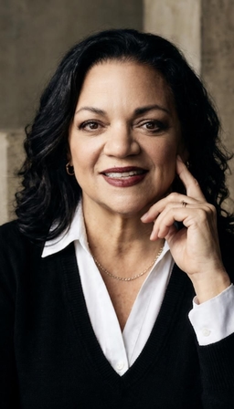 Alicia R. Reid