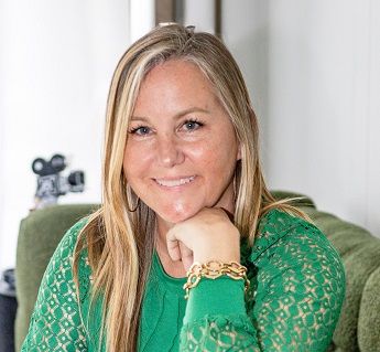 Alix Nadi