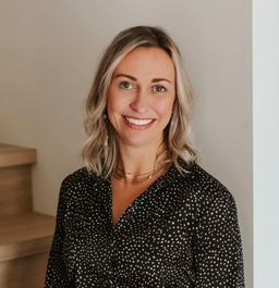 Amber Van Den Broek