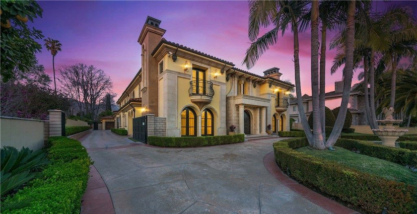 239 W Norman Ave