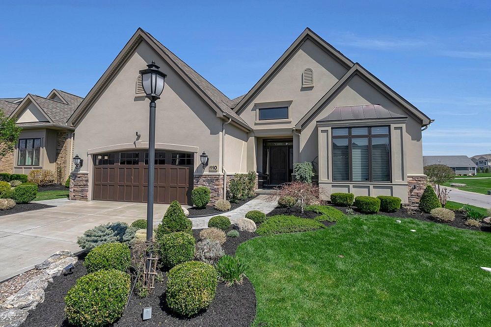 Stunning Greythorne Retreat With Timeless Appeal