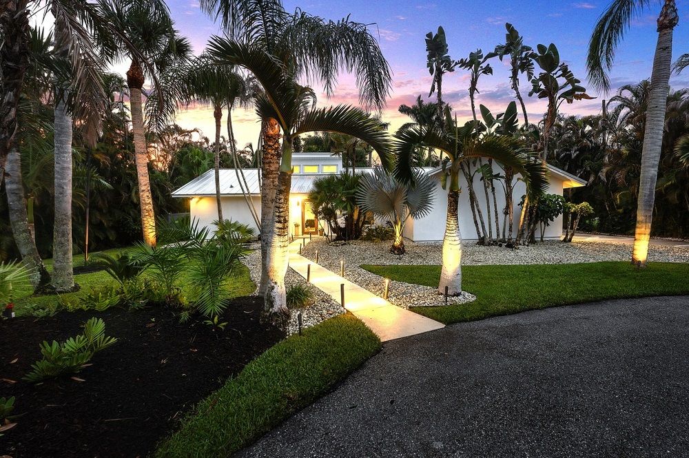 18329 Loxahatchee River Rd